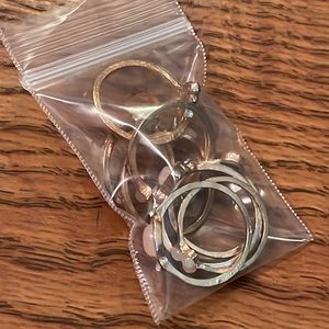 Pink confetti rings 🎉